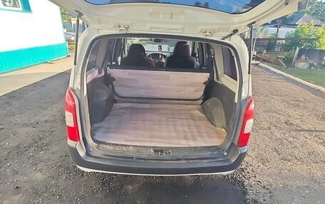 Toyota Probox I, 2005 год, 460 000 рублей, 7 фотография