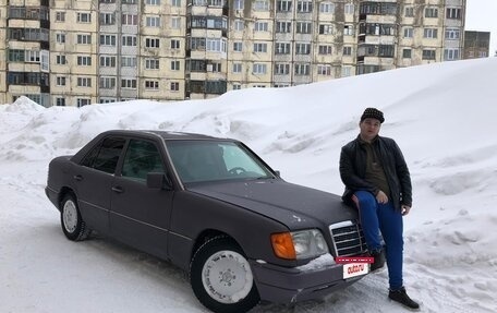 Mercedes-Benz E-Класс, 1993 год, 350 000 рублей, 3 фотография