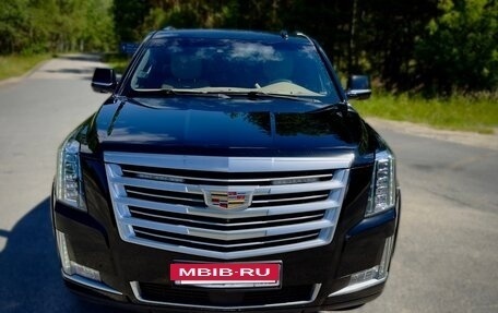 Cadillac Escalade IV, 2017 год, 4 150 000 рублей, 4 фотография