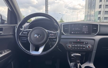 KIA Sportage IV рестайлинг, 2020 год, 2 360 000 рублей, 13 фотография