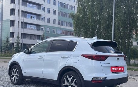 KIA Sportage IV рестайлинг, 2020 год, 2 360 000 рублей, 3 фотография