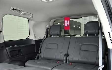 Toyota Land Cruiser 200, 2010 год, 2 849 000 рублей, 18 фотография