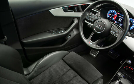 Audi A4, 2020 год, 3 250 000 рублей, 18 фотография