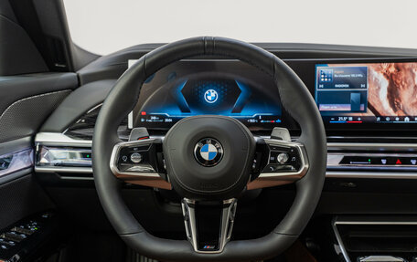 BMW 7 серия, 2025 год, 13 490 000 рублей, 15 фотография