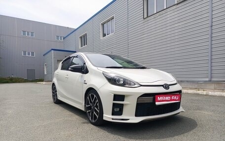 Toyota Aqua I, 2017 год, 1 099 000 рублей, 1 фотография