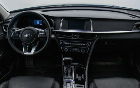 KIA Optima IV, 2018 год, 1 780 000 рублей, 14 фотография