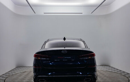 KIA Optima IV, 2018 год, 1 780 000 рублей, 7 фотография