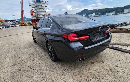 BMW 5 серия, 2022 год, 3 700 000 рублей, 4 фотография