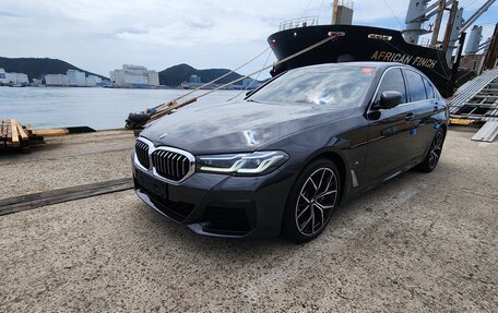 BMW 5 серия, 2022 год, 3 700 000 рублей, 3 фотография