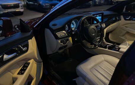 Mercedes-Benz CLS, 2016 год, 3 030 000 рублей, 9 фотография