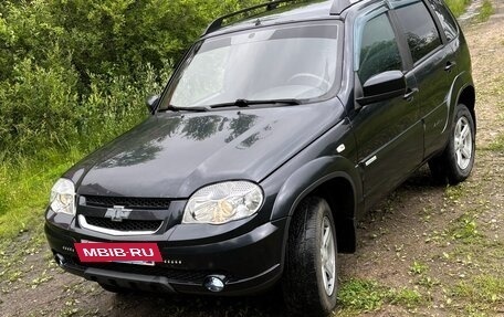Chevrolet Niva I рестайлинг, 2013 год, 445 000 рублей, 7 фотография