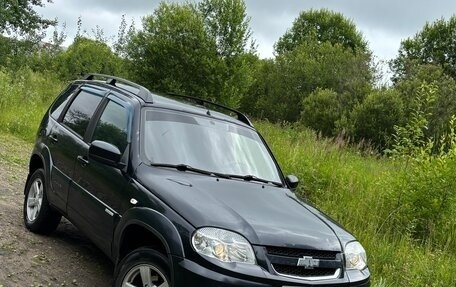 Chevrolet Niva I рестайлинг, 2013 год, 445 000 рублей, 2 фотография