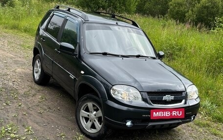 Chevrolet Niva I рестайлинг, 2013 год, 445 000 рублей, 3 фотография