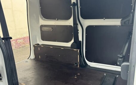Nissan NV200, 2018 год, 1 800 000 рублей, 5 фотография