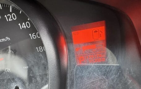 Nissan NV200, 2018 год, 1 800 000 рублей, 14 фотография
