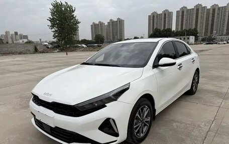 KIA K3, 2023 год, 1 650 000 рублей, 3 фотография