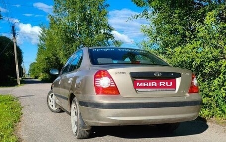Hyundai Elantra III, 2004 год, 300 000 рублей, 2 фотография
