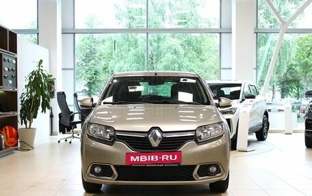 Renault Sandero II рестайлинг, 2016 год, 590 000 рублей, 2 фотография