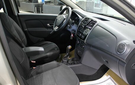Renault Sandero II рестайлинг, 2016 год, 590 000 рублей, 9 фотография