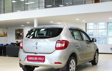 Renault Sandero II рестайлинг, 2016 год, 590 000 рублей, 7 фотография