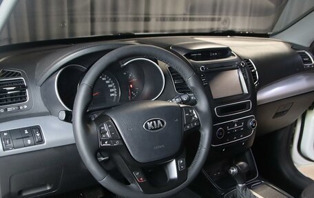 KIA Sorento II рестайлинг, 2013 год, 1 399 000 рублей, 8 фотография
