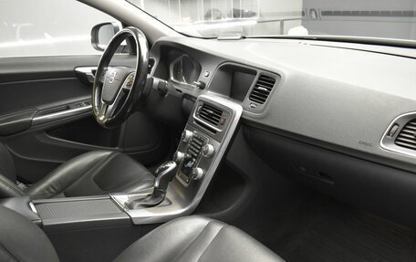 Volvo S60 III, 2015 год, 1 804 000 рублей, 7 фотография