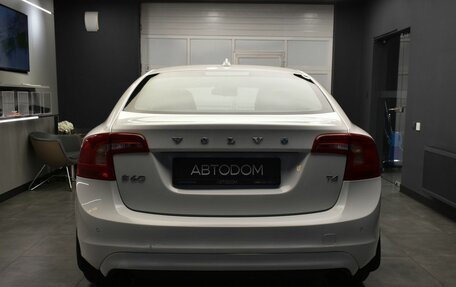 Volvo S60 III, 2015 год, 1 804 000 рублей, 5 фотография