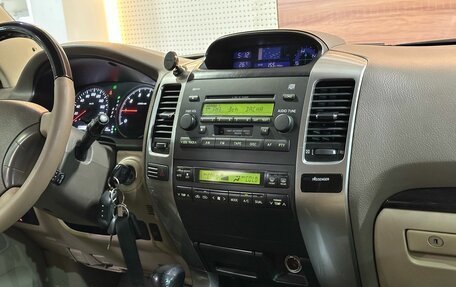 Toyota Land Cruiser Prado 120 рестайлинг, 2007 год, 1 849 000 рублей, 10 фотография