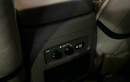 Toyota Land Cruiser Prado 120 рестайлинг, 2007 год, 1 849 000 рублей, 13 фотография