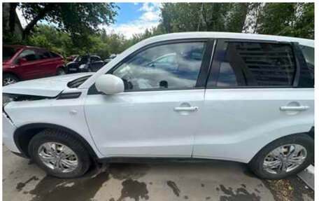 Suzuki Vitara II рестайлинг, 2016 год, 500 000 рублей, 4 фотография