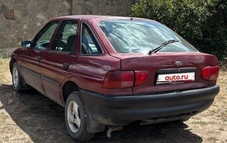 Ford Escort V, 1996 год, 65 000 рублей, 1 фотография