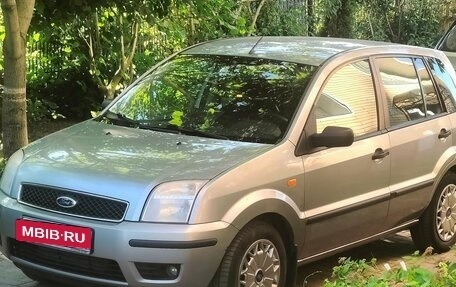 Ford Fusion I, 2005 год, 400 000 рублей, 1 фотография