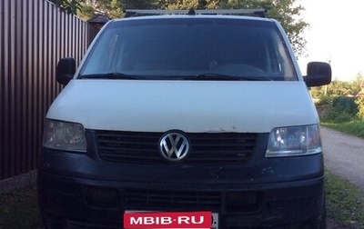 Volkswagen Transporter T5 рестайлинг, 2005 год, 650 000 рублей, 1 фотография