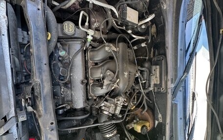 Ford Escape II, 2002 год, 450 000 рублей, 8 фотография