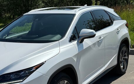 Lexus RX IV рестайлинг, 2019 год, 5 000 000 рублей, 2 фотография