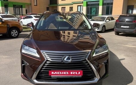 Lexus RX IV рестайлинг, 2018 год, 3 299 000 рублей, 8 фотография