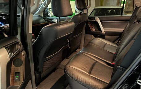 Toyota Land Cruiser Prado 150 рестайлинг 2, 2010 год, 3 200 000 рублей, 8 фотография