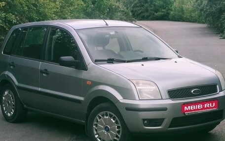 Ford Fusion I, 2005 год, 400 000 рублей, 2 фотография