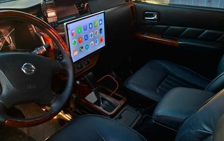 Nissan Patrol, 2008 год, 2 100 000 рублей, 14 фотография