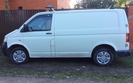 Volkswagen Transporter T5 рестайлинг, 2005 год, 650 000 рублей, 5 фотография