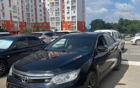 Toyota Camry, 2016 год, 2 000 000 рублей, 4 фотография