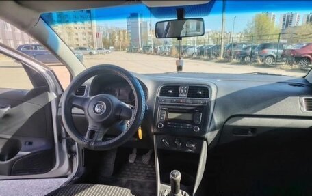 Volkswagen Polo VI (EU Market), 2011 год, 600 000 рублей, 15 фотография