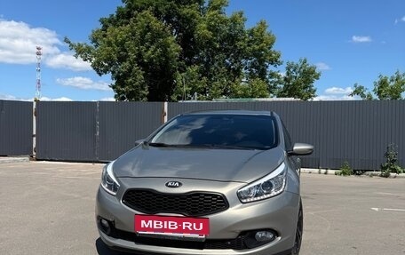 KIA cee'd III, 2012 год, 900 000 рублей, 4 фотография