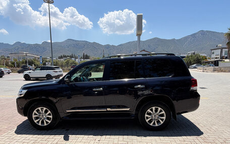 Toyota Land Cruiser 200, 2020 год, 9 000 000 рублей, 5 фотография