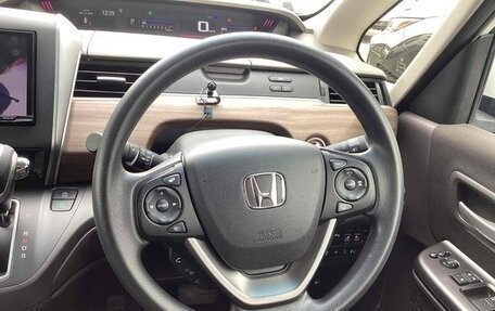 Honda Freed II, 2023 год, 1 350 000 рублей, 17 фотография