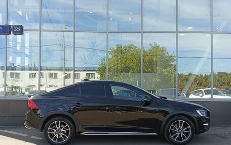 Volvo S60 Cross Country, 2017 год, 2 199 000 рублей, 4 фотография