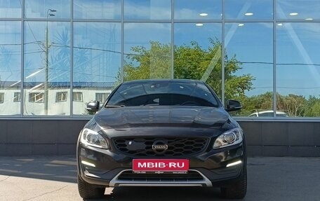 Volvo S60 Cross Country, 2017 год, 2 199 000 рублей, 2 фотография