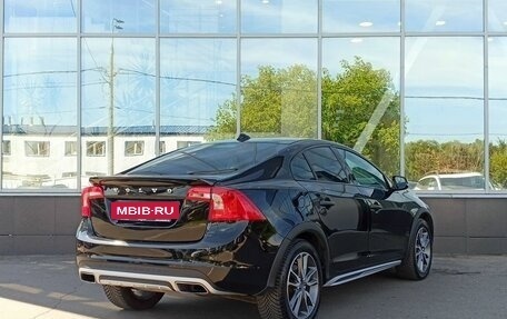 Volvo S60 Cross Country, 2017 год, 2 199 000 рублей, 5 фотография