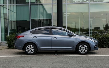 Hyundai Solaris II рестайлинг, 2017 год, 1 200 000 рублей, 8 фотография