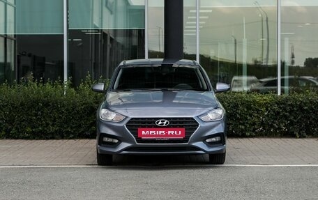 Hyundai Solaris II рестайлинг, 2017 год, 1 200 000 рублей, 3 фотография